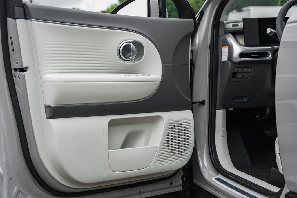 New 2026 Hyundai Ioniq 9 SEL image 37