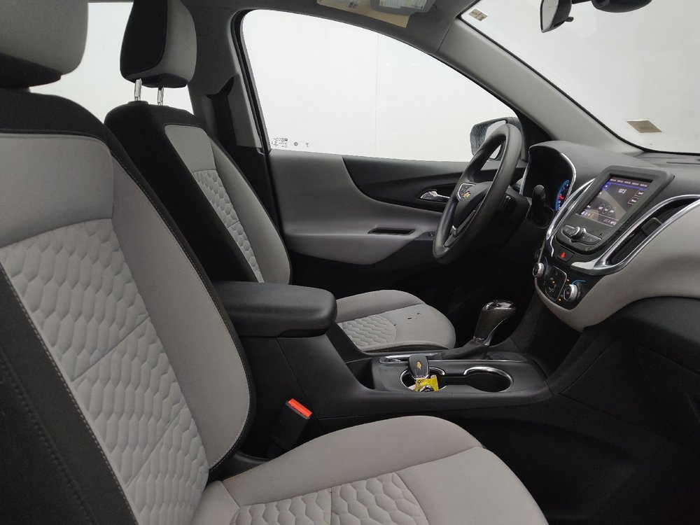 Used 2021 Chevrolet Equinox LS FWD image 21