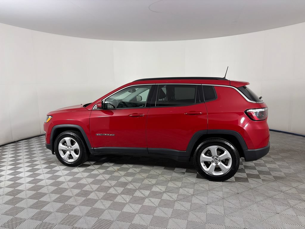 Used 2021 Jeep Compass Latitude FWD image 4