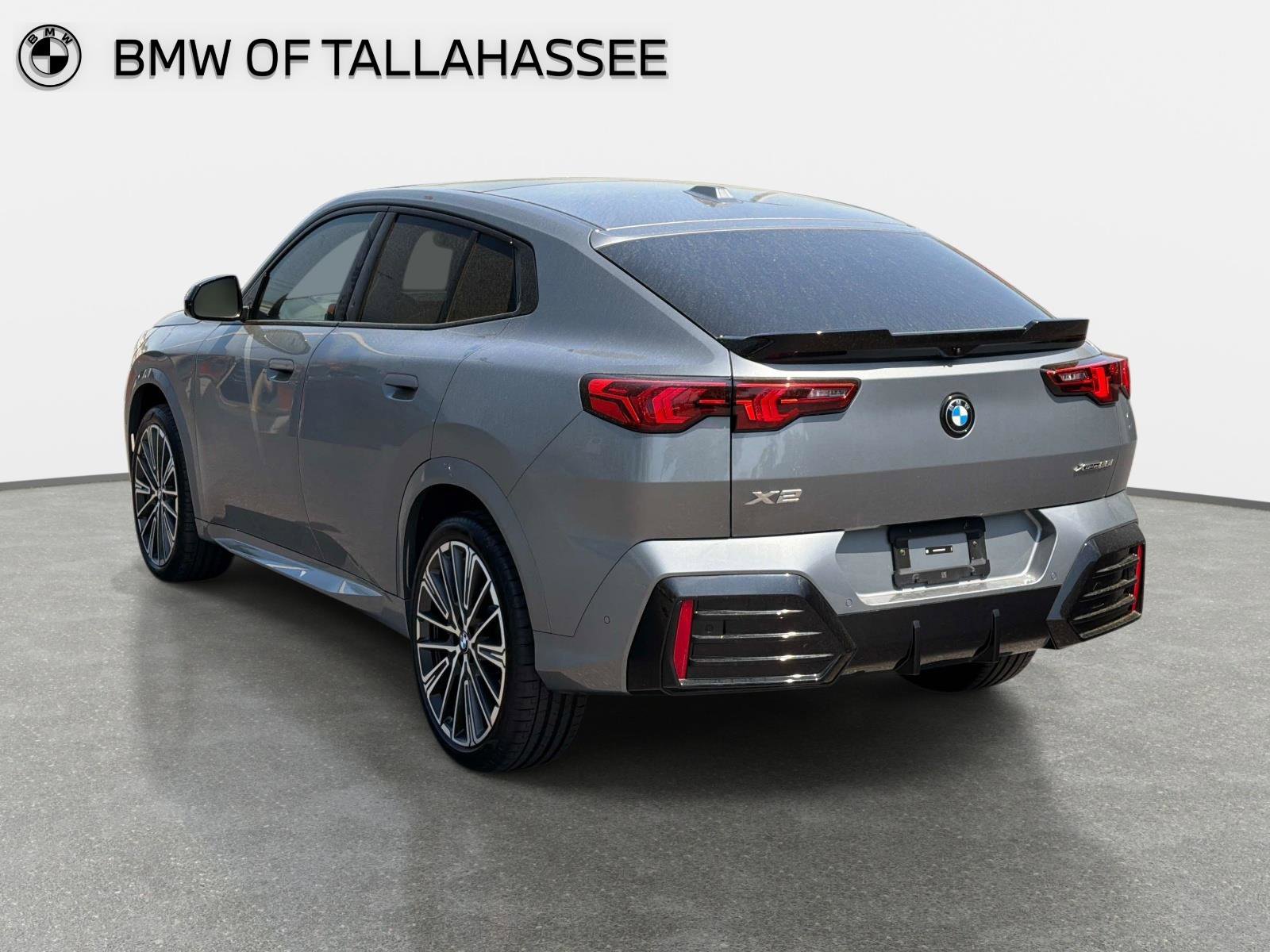 Used 2025 BMW X2 xDrive28i w/ Technology Package image 7