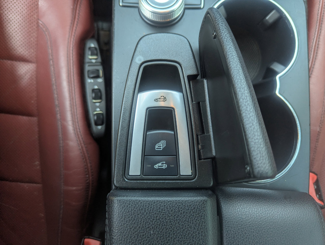 Used 2012 Mercedes-Benz E 350 Cabriolet image 25