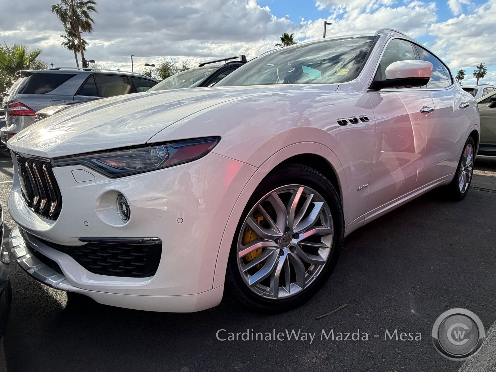 Used 2019 Maserati Levante GranLusso image 5