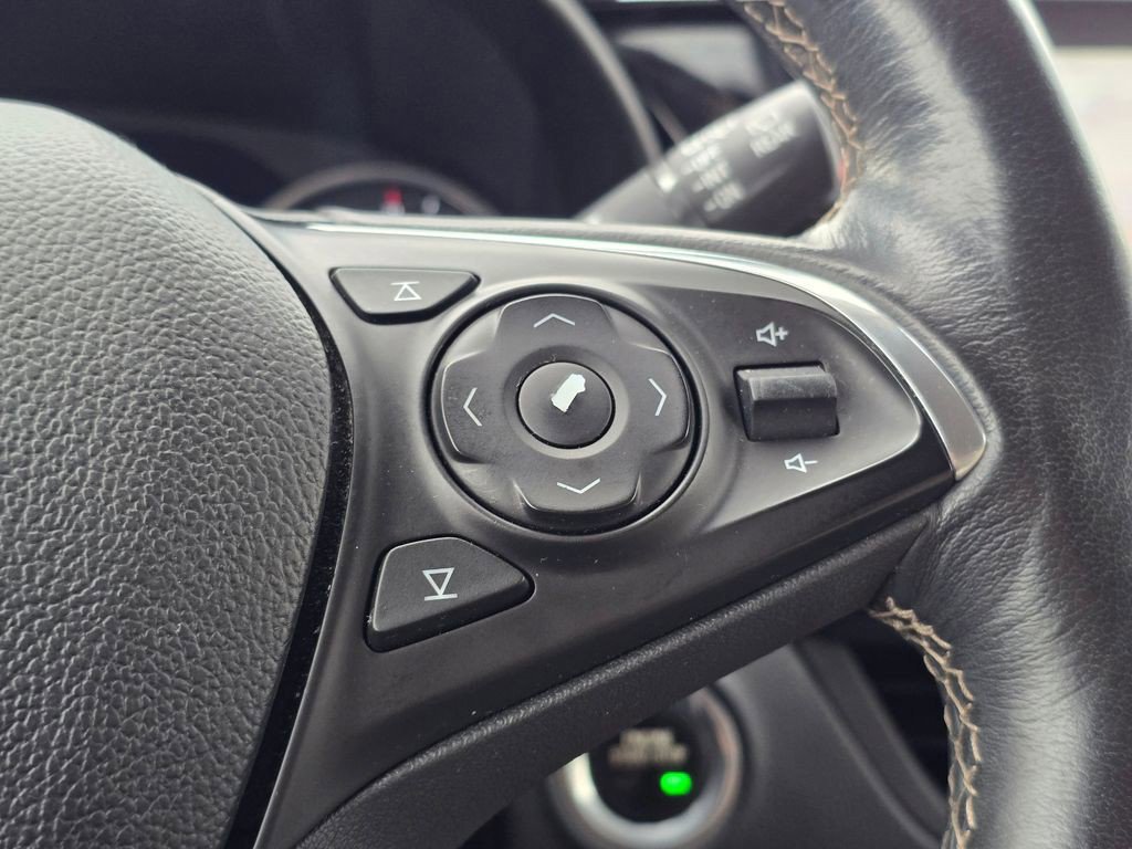 Used 2016 Buick Envision Premium AWD/4WD image 33