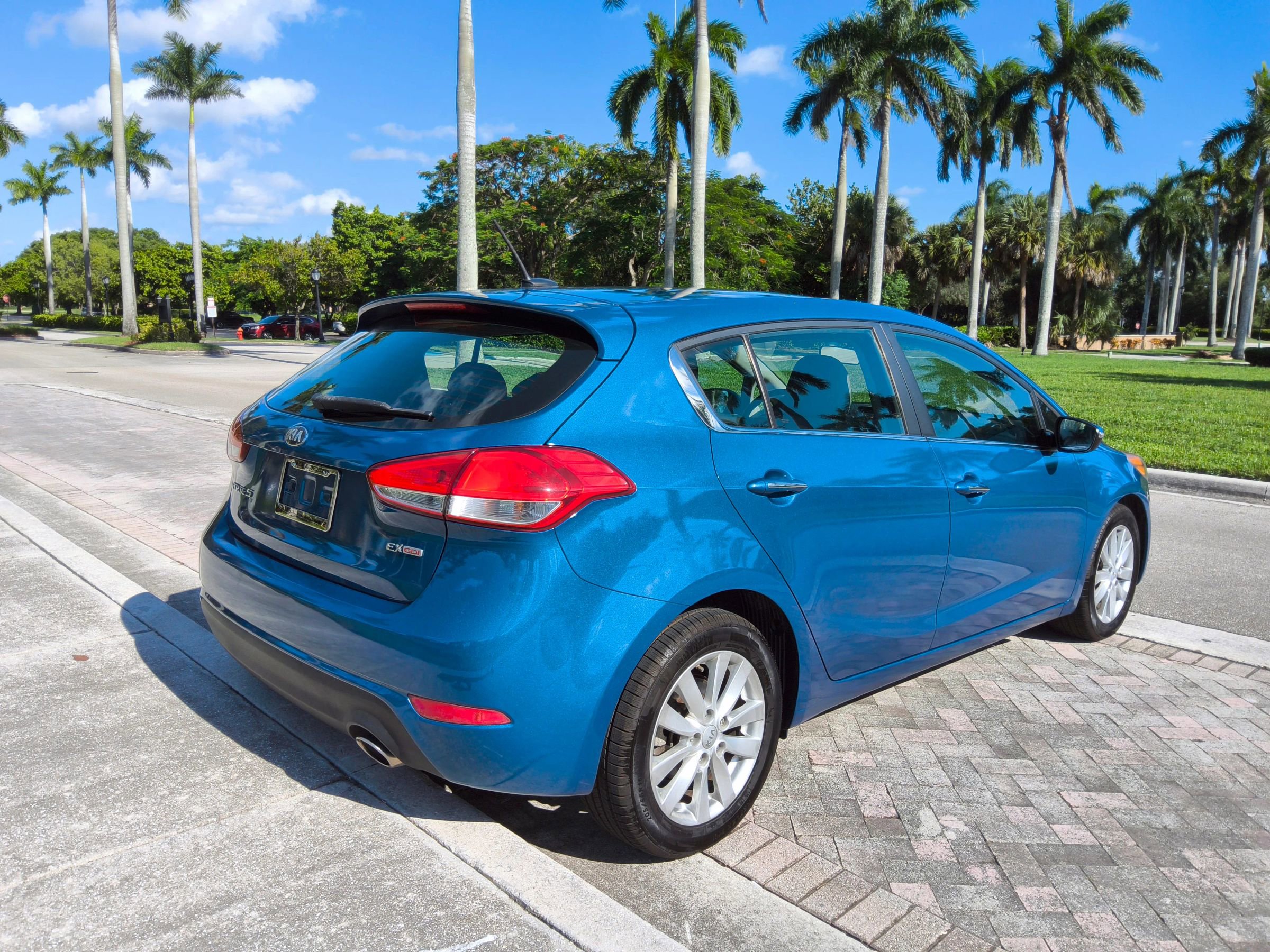 Used 2014 Kia Forte EX image 8