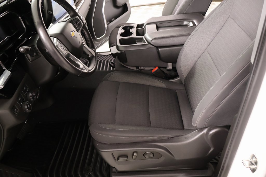 Used 2022 Chevrolet Silverado 1500 LT image 11