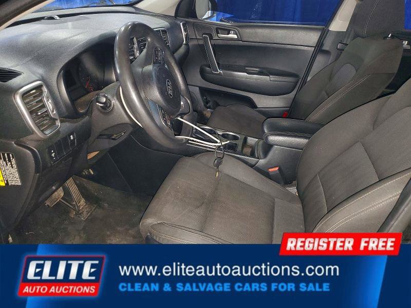Used 2017 Kia Sportage LX image 14