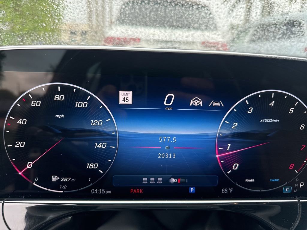 Used 2024 Mercedes-Benz E 350 4MATIC Sedan image 3