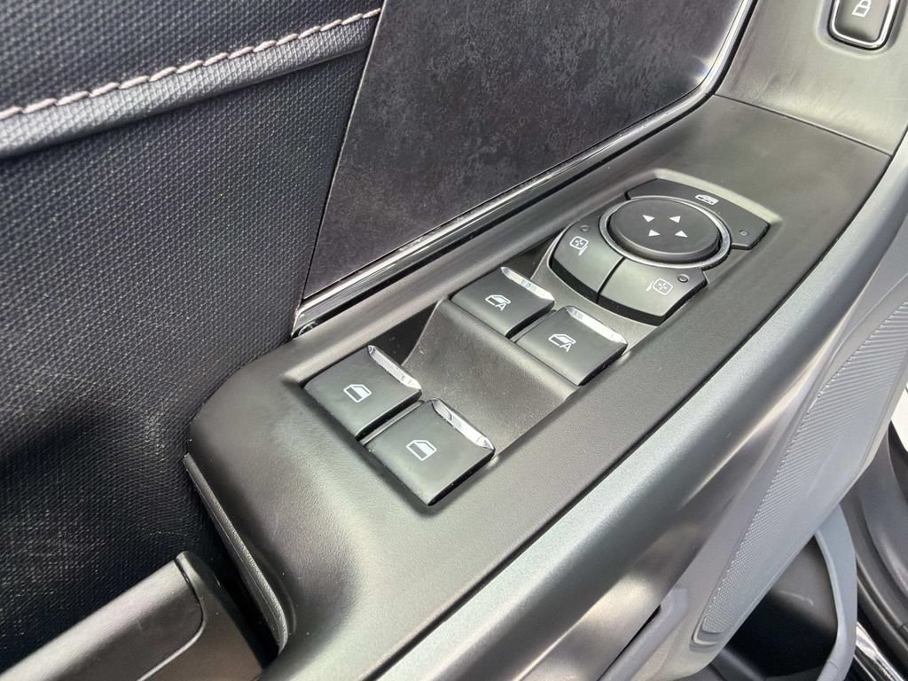 Used 2025 Ford F150 XLT w/ Equipment Group 302A MID AWD/4WD image 19