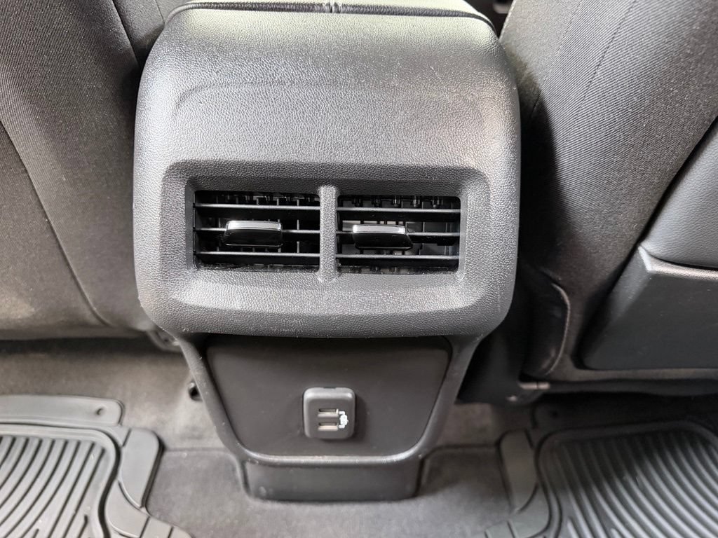Used 2022 GMC Terrain SLE w/ Driver Convenience Package AWD/4WD image 23
