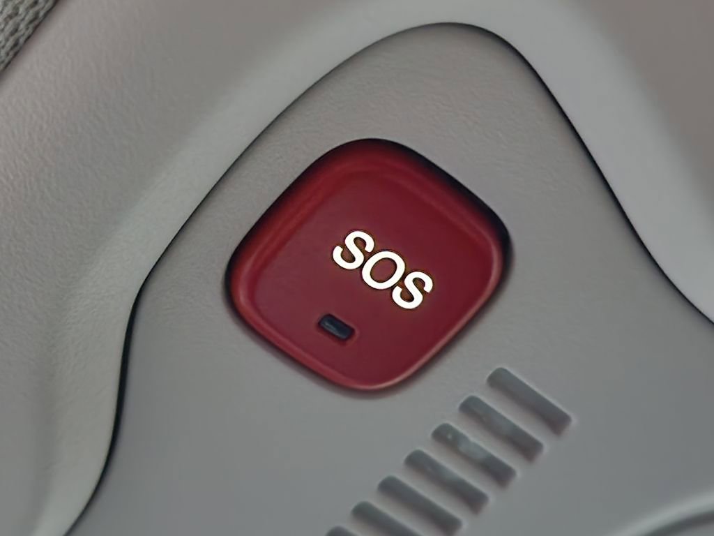 Used 2021 Jeep Renegade Sport image 34