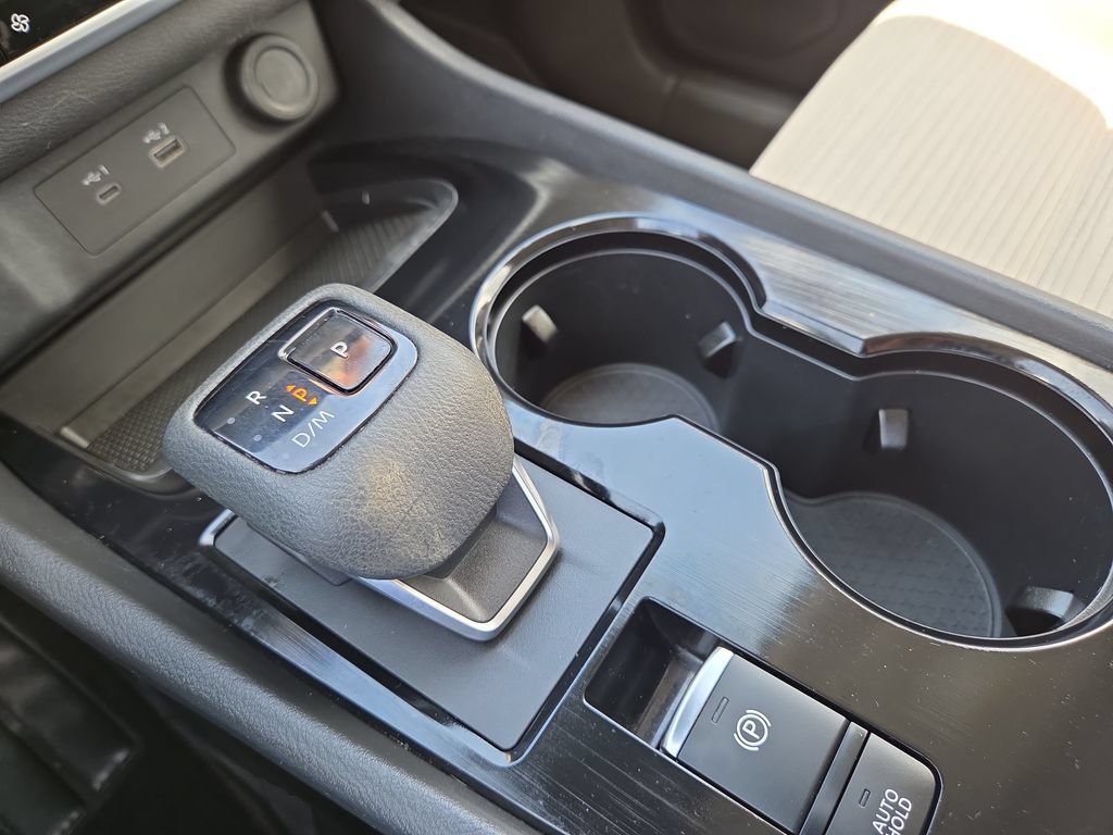 Used 2023 Nissan Rogue SV FWD image 26
