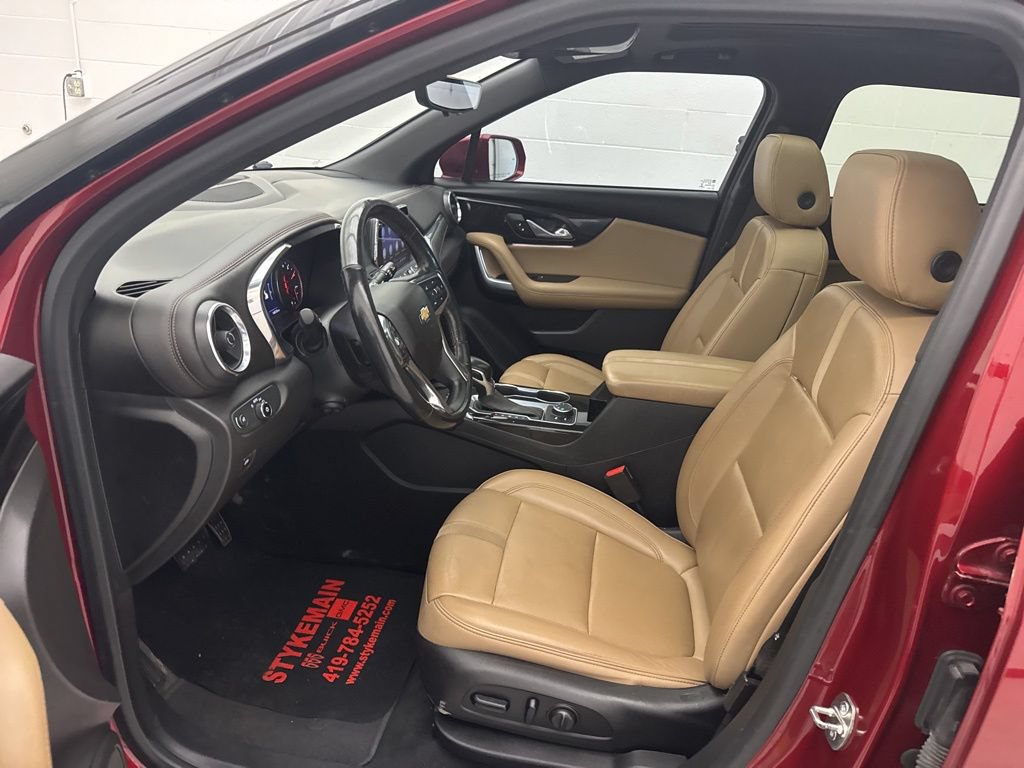 Used 2019 Chevrolet Blazer Premier w/ Sun and Wheels Package AWD/4WD image 26