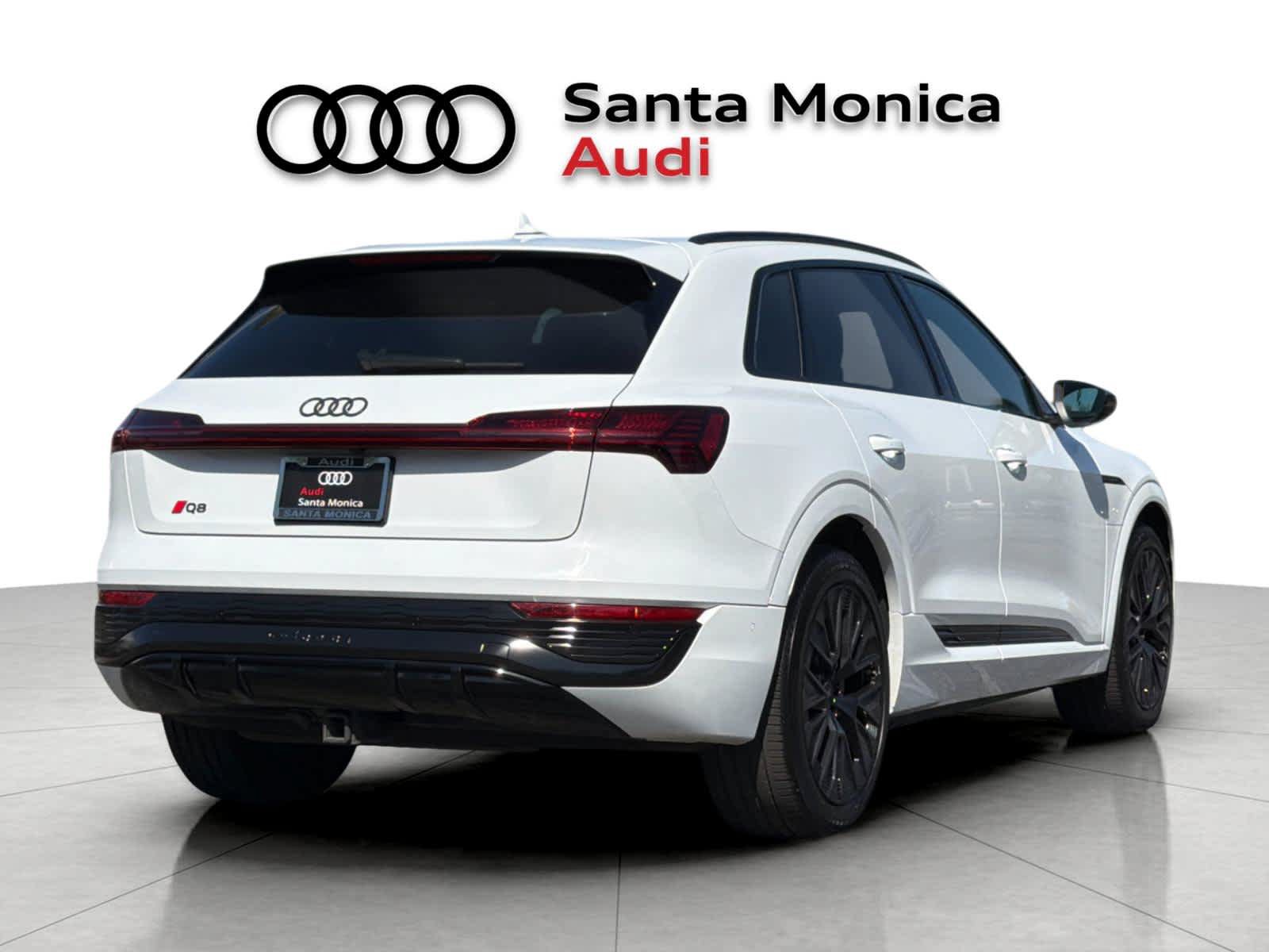 Used 2024 Audi Q8 e-tron Premium Plus w/ Prestige Package AWD/4WD image 2