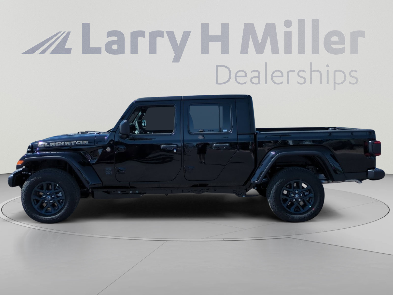 New 2026 Jeep Gladiator Sport AWD/4WD image 2