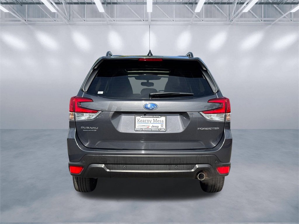 Used 2024 Subaru Forester Limited image 5