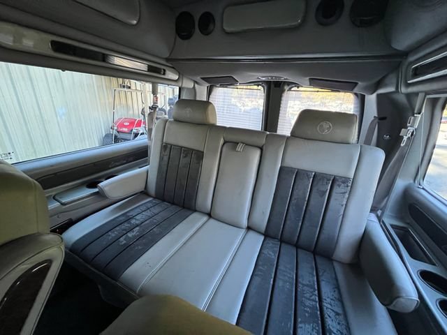 Used 2014 GMC Savana 1500 RWD image 16