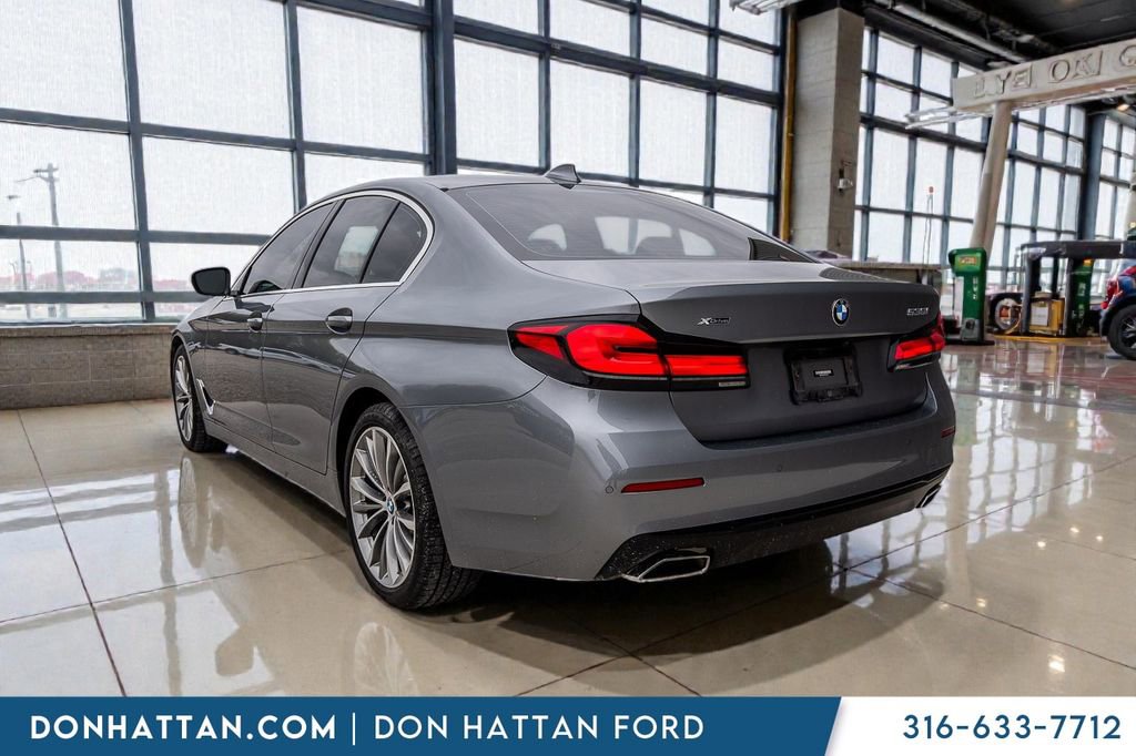 Used 2023 BMW 530i xDrive AWD/4WD image 28