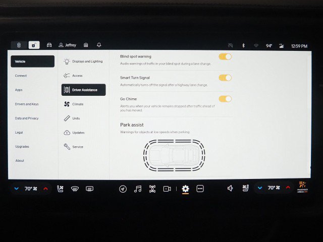 Used 2024 Rivian R1S Adventure AWD/4WD image 40