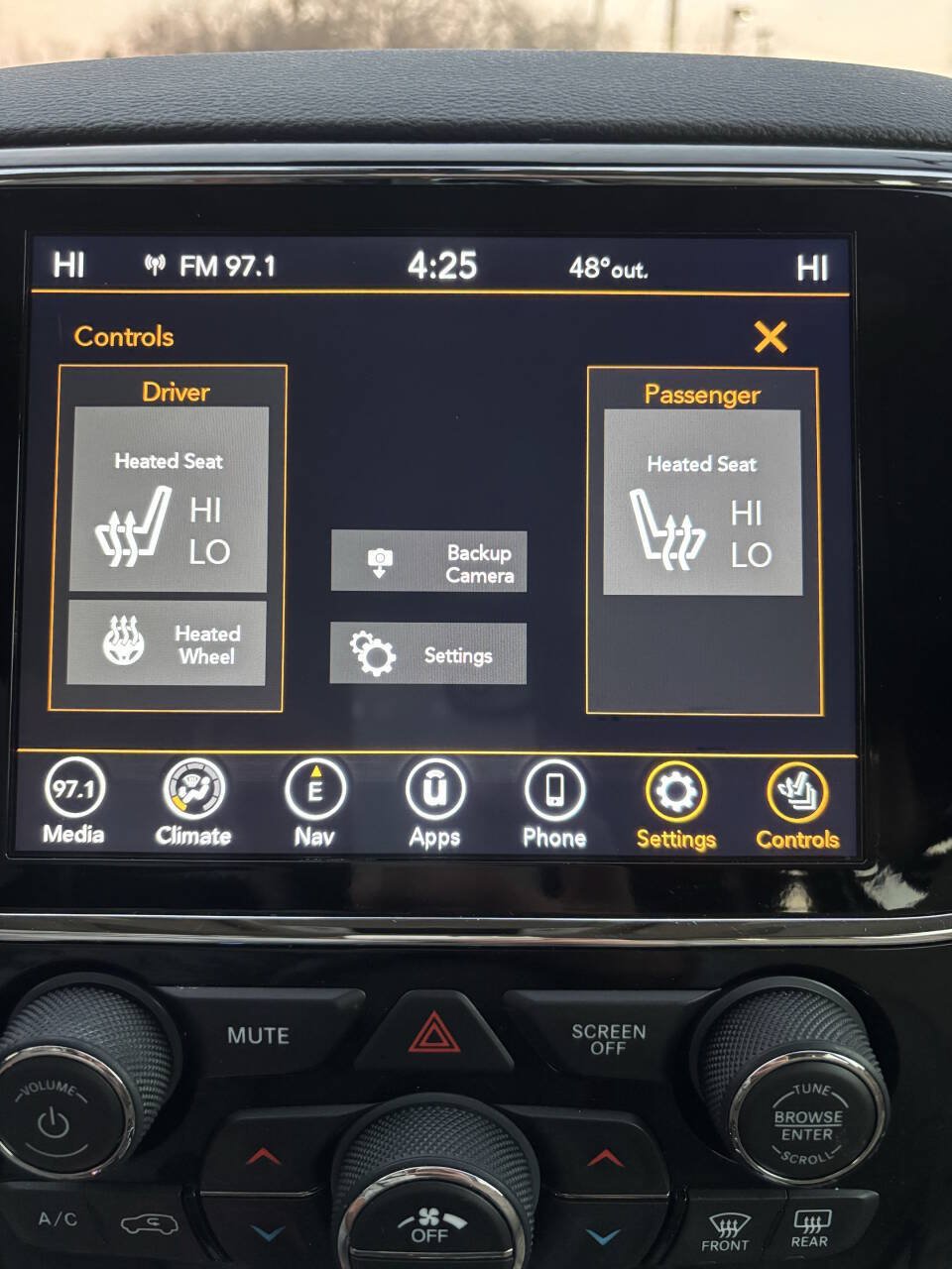 Used 2021 Jeep Grand Cherokee Limited AWD/4WD image 28