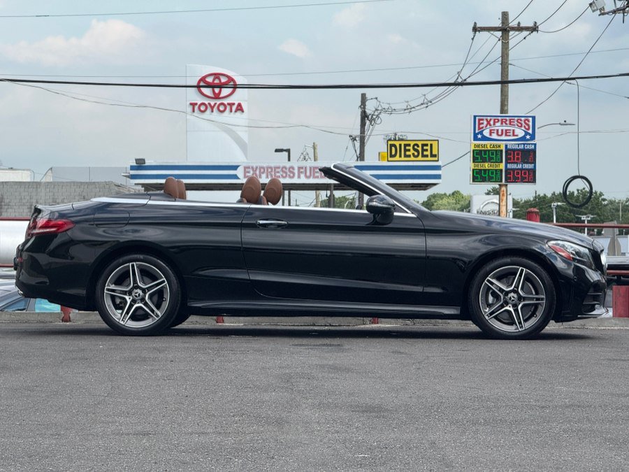 Used 2021 Mercedes-Benz C 300 4MATIC Cabriolet image 3