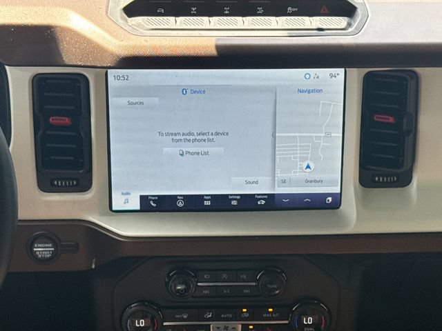 Certified 2024 Ford Bronco Heritage Edition AWD/4WD image 11