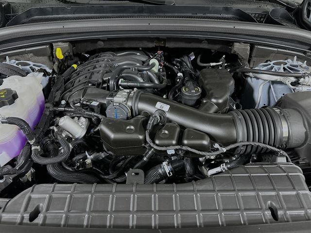 New 2025 Jeep Grand Cherokee Limited w/ Luxury Tech Group II image 18