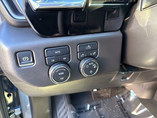Used 2023 Chevrolet Silverado 1500 LT image 17