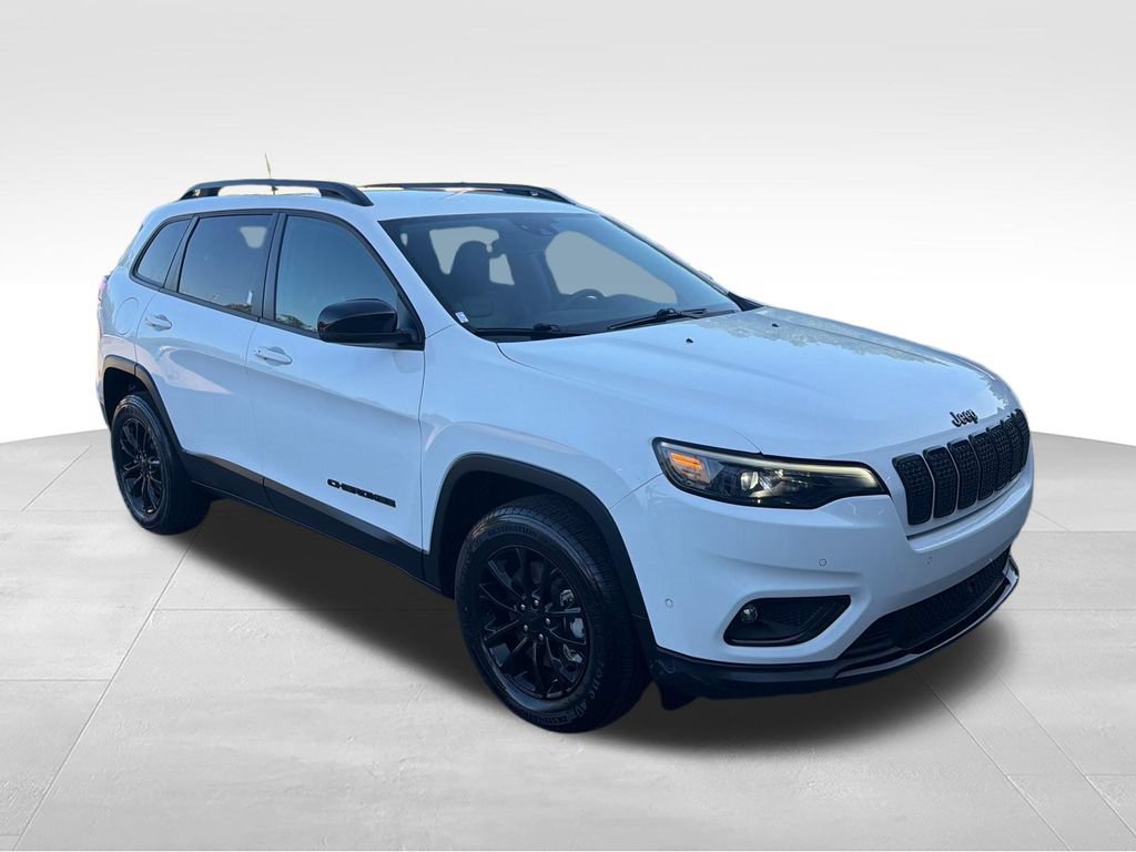 Used 2023 Jeep Cherokee Altitude Lux AWD/4WD image 7