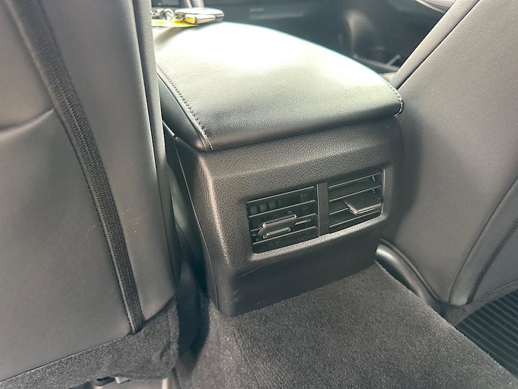 Used 2023 Lexus IS 350 F Sport AWD/4WD image 20