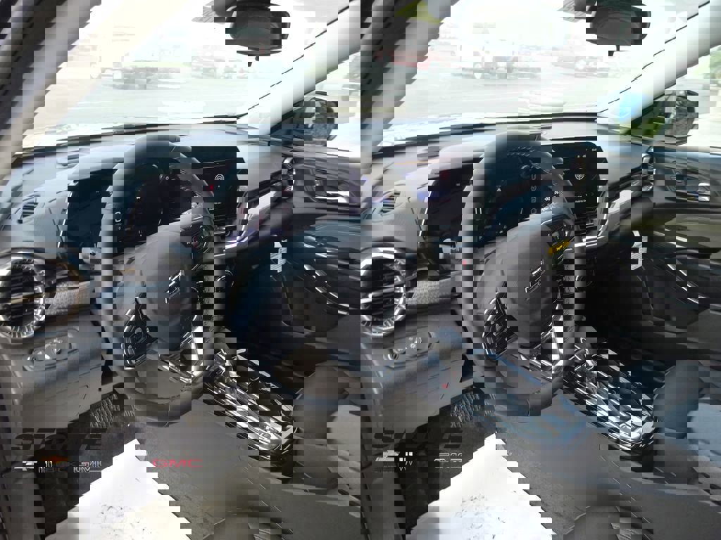 New 2026 Chevrolet Trax ACTIV w/ Driver Confidence Package image 12