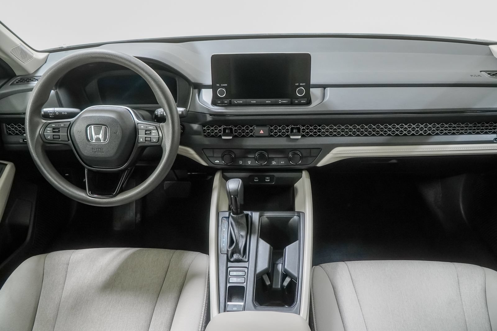 Used 2023 Honda Accord EX image 23