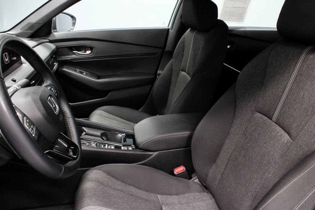 Used 2025 Honda Accord Sport image 23