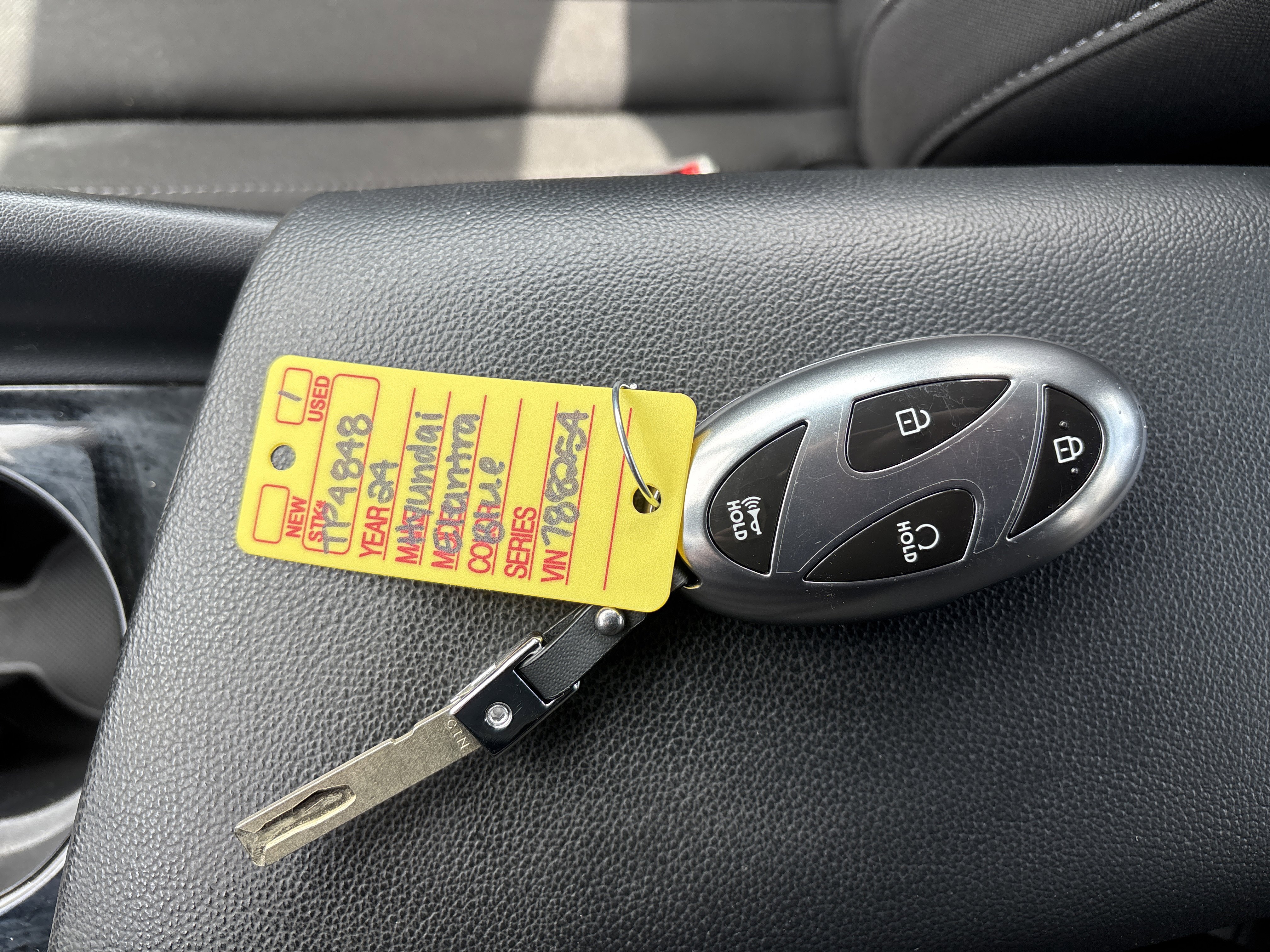 Used 2024 Hyundai Elantra SEL w/ Convenience Package image 31