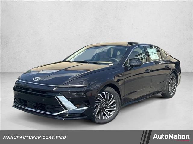 Used 2025 Hyundai Sonata Limited image 1