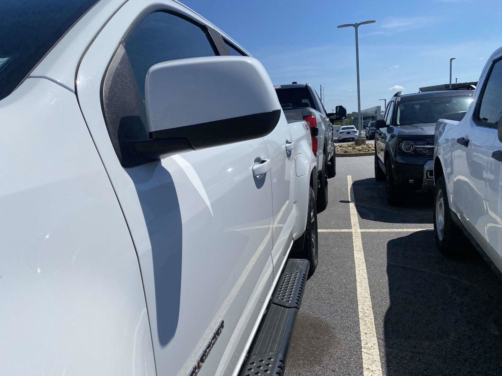 Used 2020 Chevrolet Colorado Z71 RWD image 4