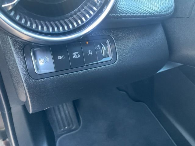 Used 2025 Chevrolet Equinox LT AWD/4WD image 9