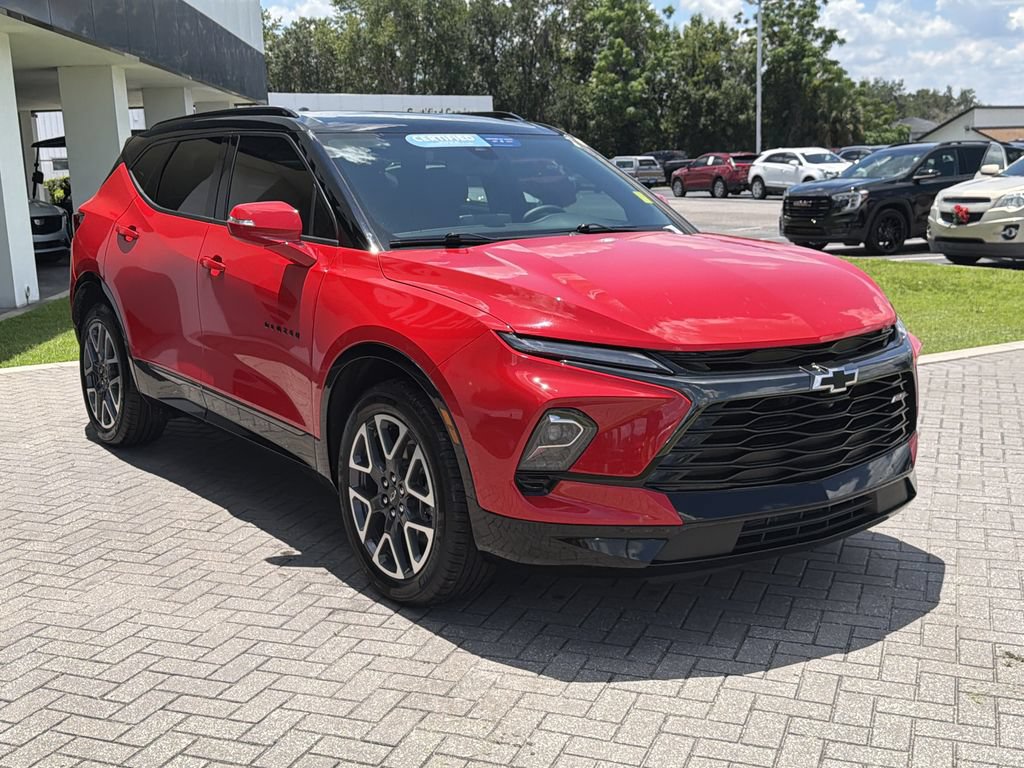 Certified 2023 Chevrolet Blazer RS w/ Driver Confidence II Package FWD image 7