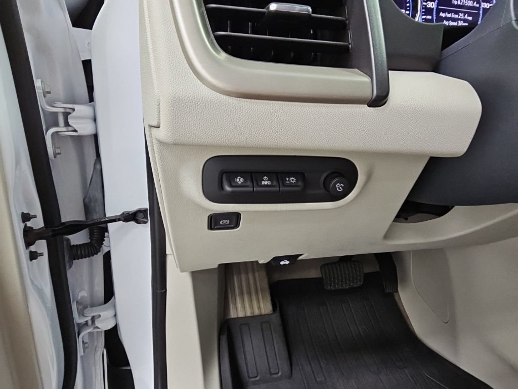 Certified 2023 GMC Terrain Denali AWD/4WD image 29