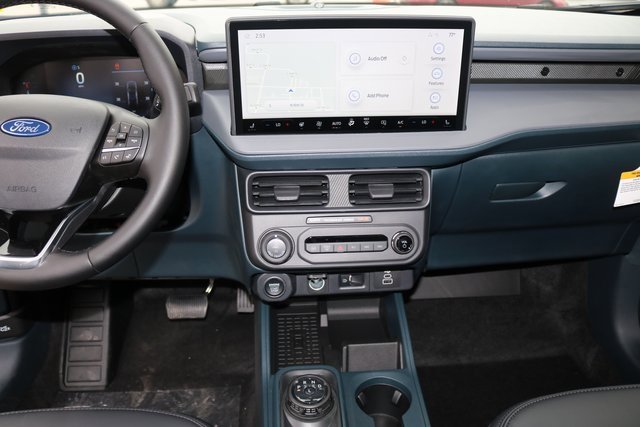 New 2025 Ford Maverick Lariat w/ Black Appearance Package image 14