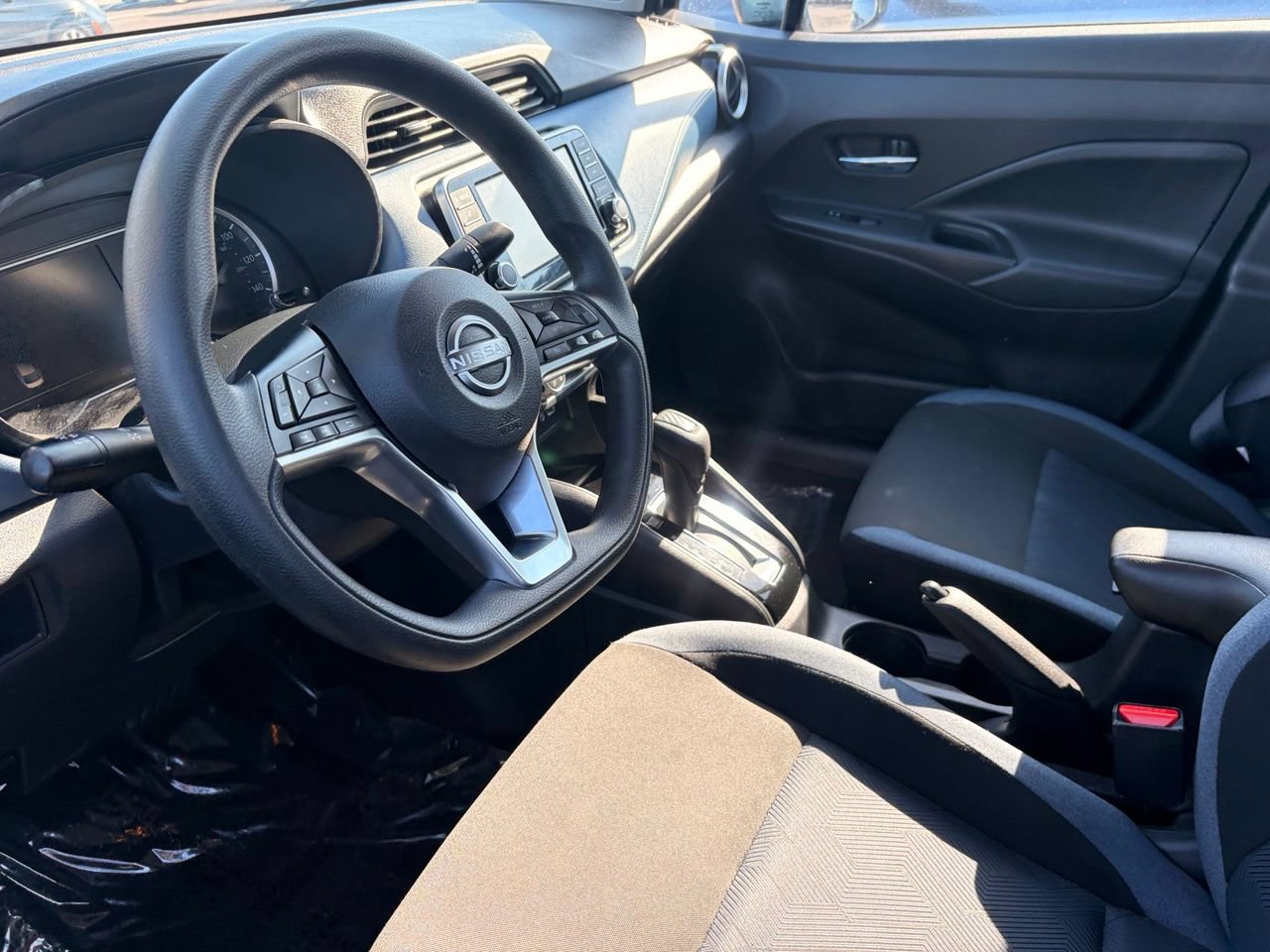 Certified 2025 Nissan Versa SV FWD image 18