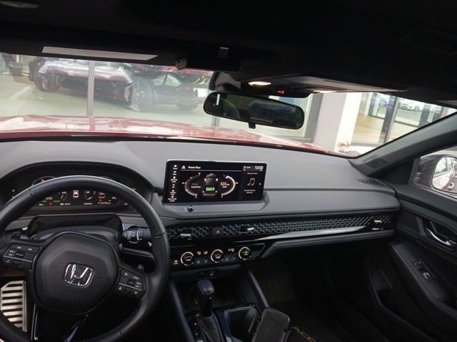Used 2023 Honda Accord Sport image 12