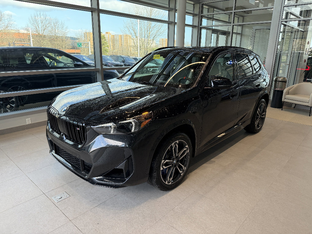 New 2026 BMW X1 M35i w/ Technology Package AWD/4WD image 3