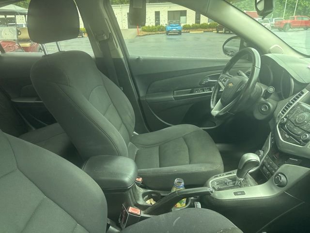 Used 2012 Chevrolet Cruze LT FWD image 7