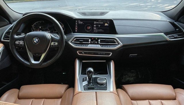 Used 2022 BMW X6 xDrive40i w/ Premium Package image 16