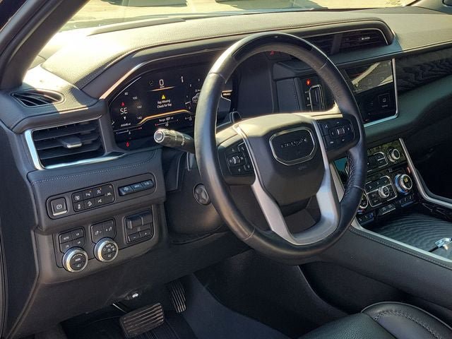 Used 2023 GMC Yukon Denali w/ Denali Reserve Package AWD/4WD image 10