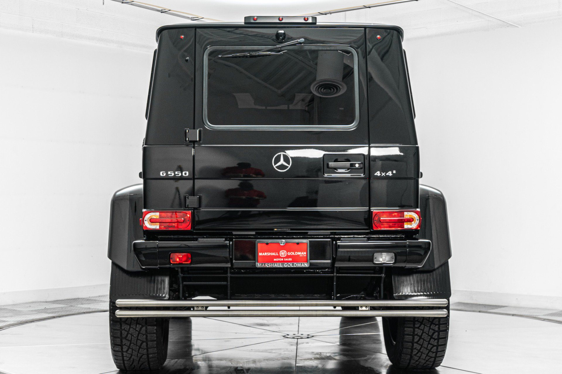 Used 2018 Mercedes-Benz G 550 Squared image 8