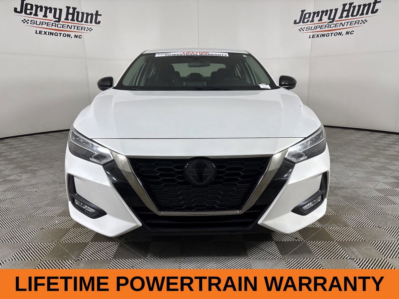 Used 2023 Nissan Sentra SR image 3