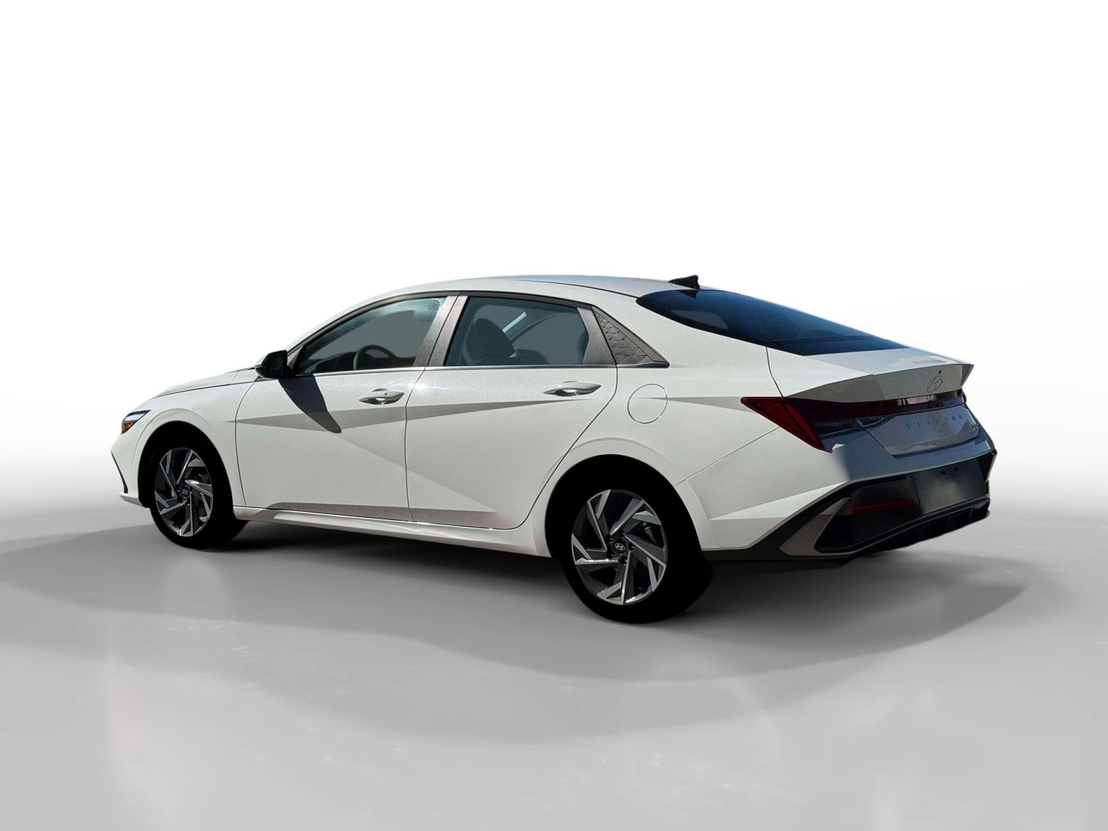 New 2026 Hyundai Elantra Limited FWD image 4