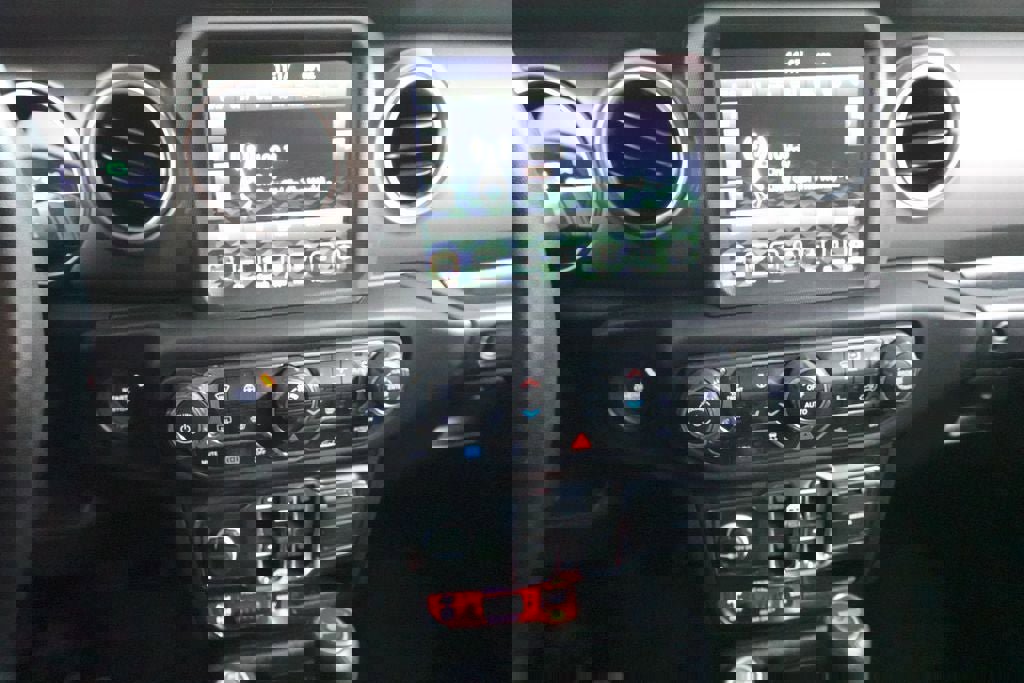 Used 2022 Jeep Wrangler Unlimited Rubicon 4xe w/ Cold Weather Group image 13