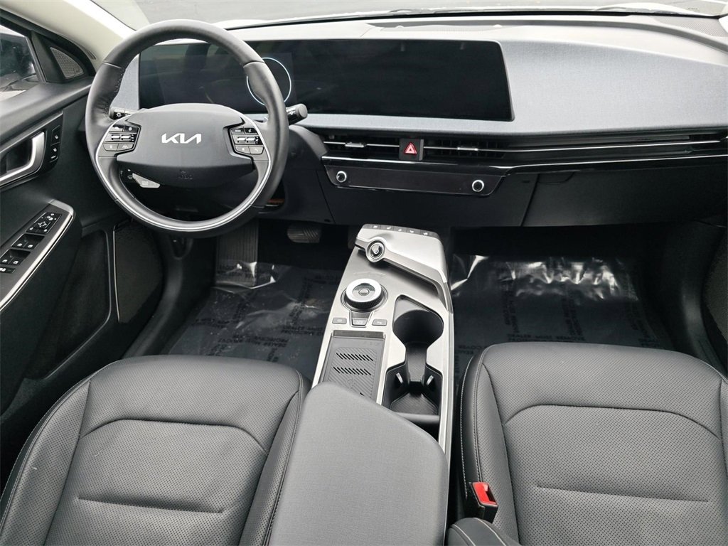 Used 2024 Kia EV6 Wind image 25